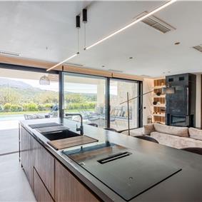 5 bedroom luxury seaside villa with indoor & outdoor pool, near Acharavi, sleeps 10